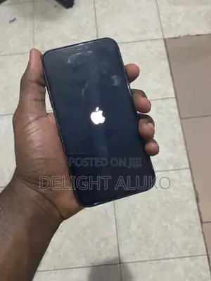 Apple iPhone 11 128 GB Gray