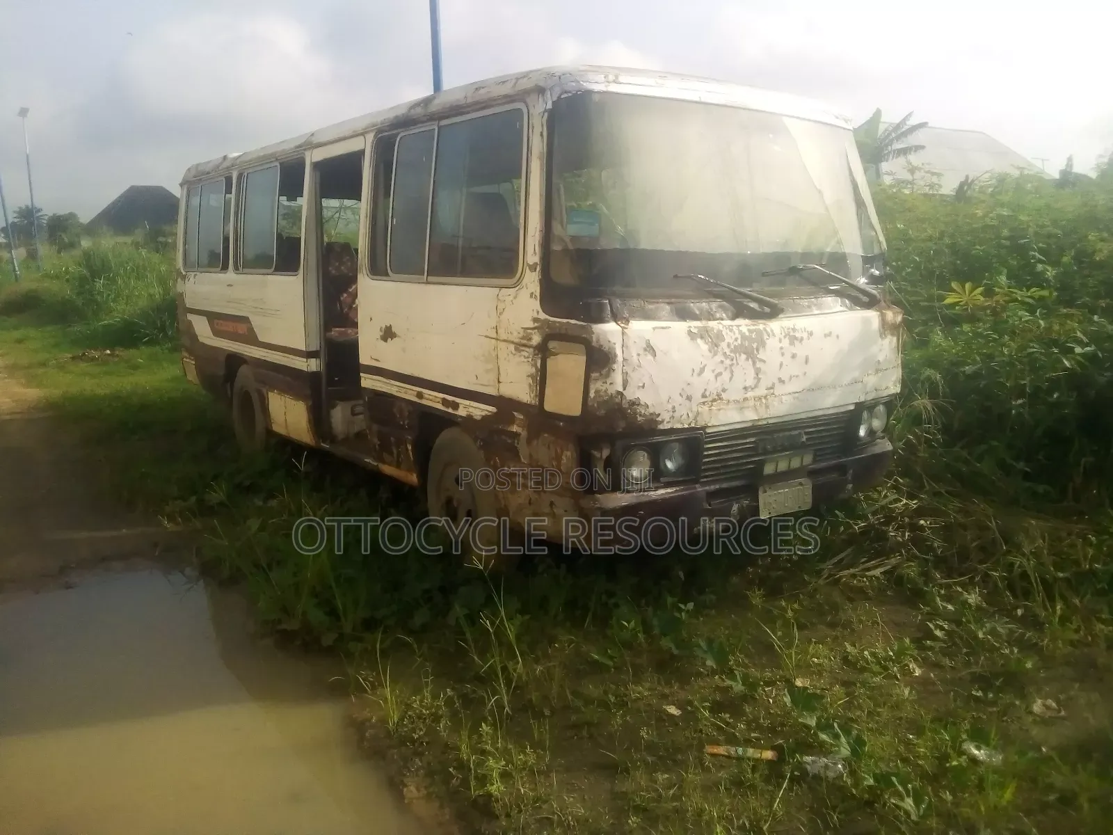 Toyota Coaster 1980