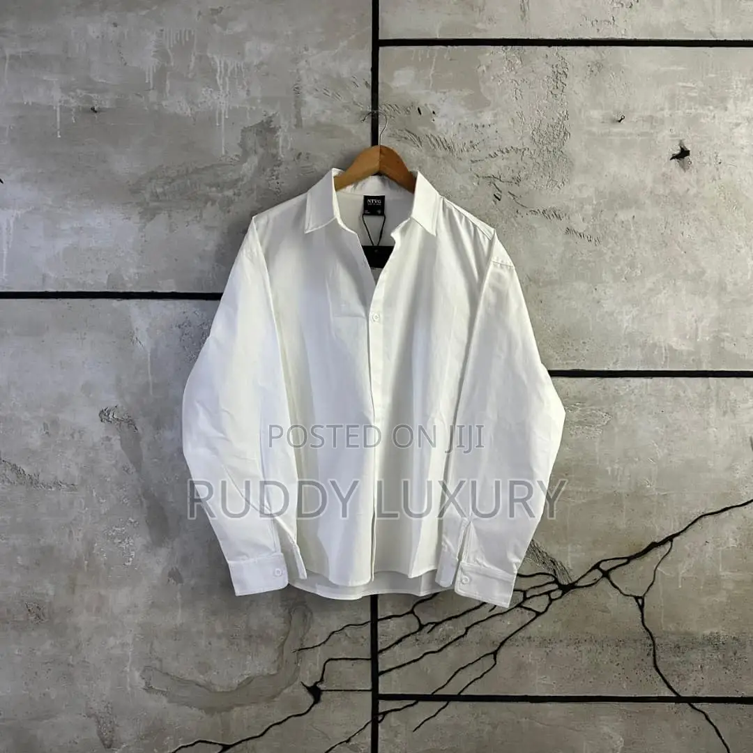 Plain Shirt Classics