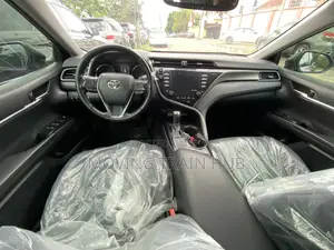 Toyota Camry SE Nightshade FWD 2020 Red