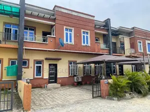 4bdrm Duplex in Buena Vista Estate, Lekki for sale