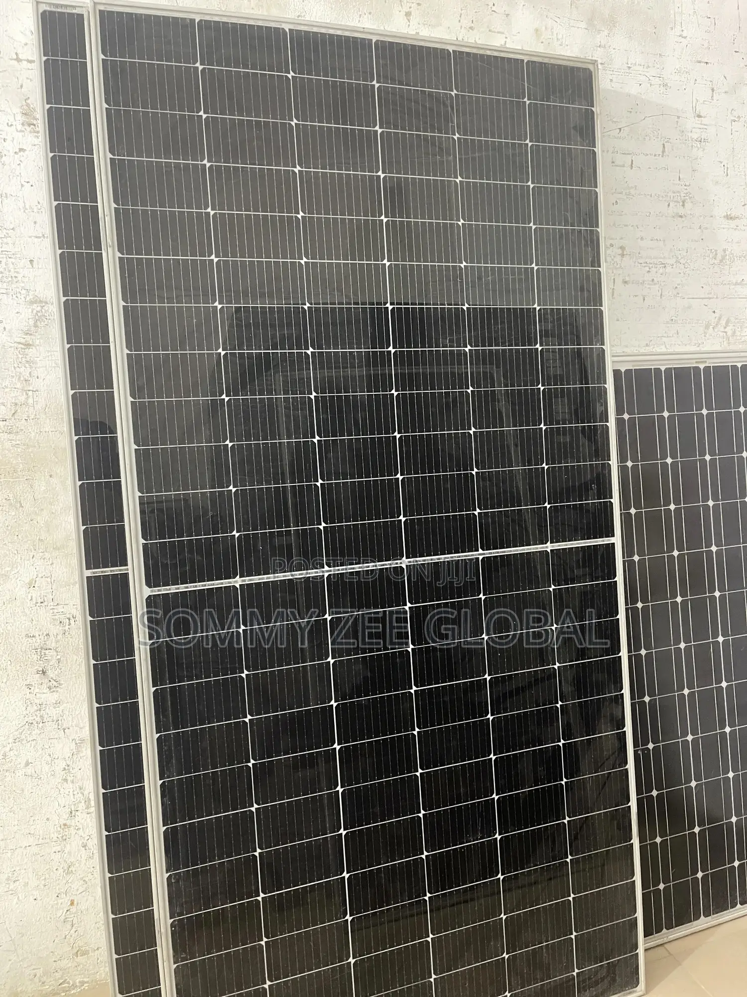 585watts Solar Panel