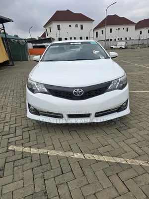 Toyota Camry 2013 White