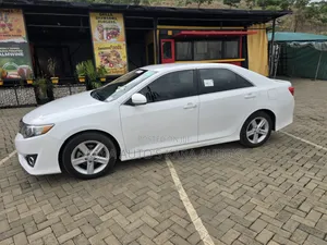 Toyota Camry 2013 White