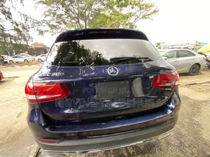 Mercedes-Benz GLC-Class 2017 Blue