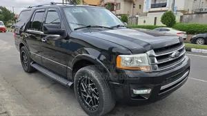 Ford Expedition Limited 4x4 2017 Black