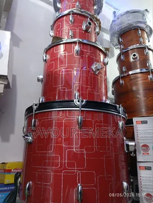Red Square Yamaha Drum Set