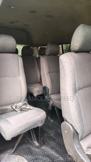 Toyota HiAce 2013 White