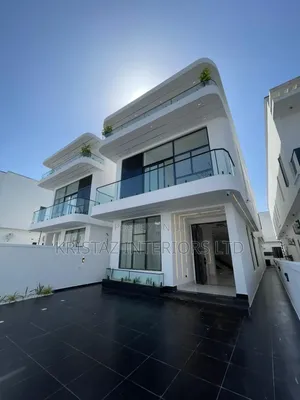 5bdrm Duplex in Lekki Phase 2 for sale