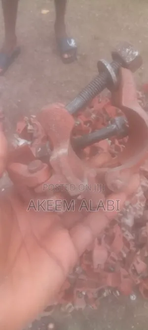 Clips for Pipe