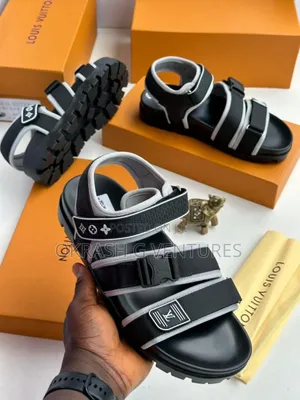Louis Vuitton (Lv) Sandal for Unisex