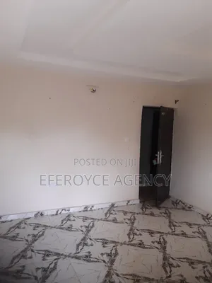 2bdrm Apartment in Agbor Road, Benin City for rent