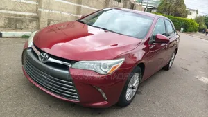 Toyota Camry 2016 Maroon
