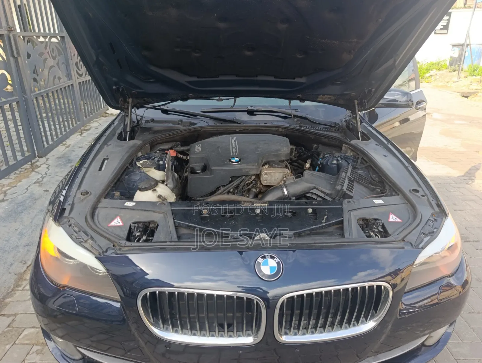 BMW 528i 2013 Blue
