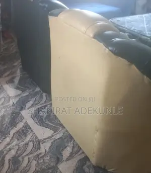 Neatly Used Full Set Home Leather Chair