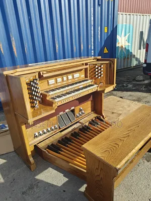 Viscount Organ