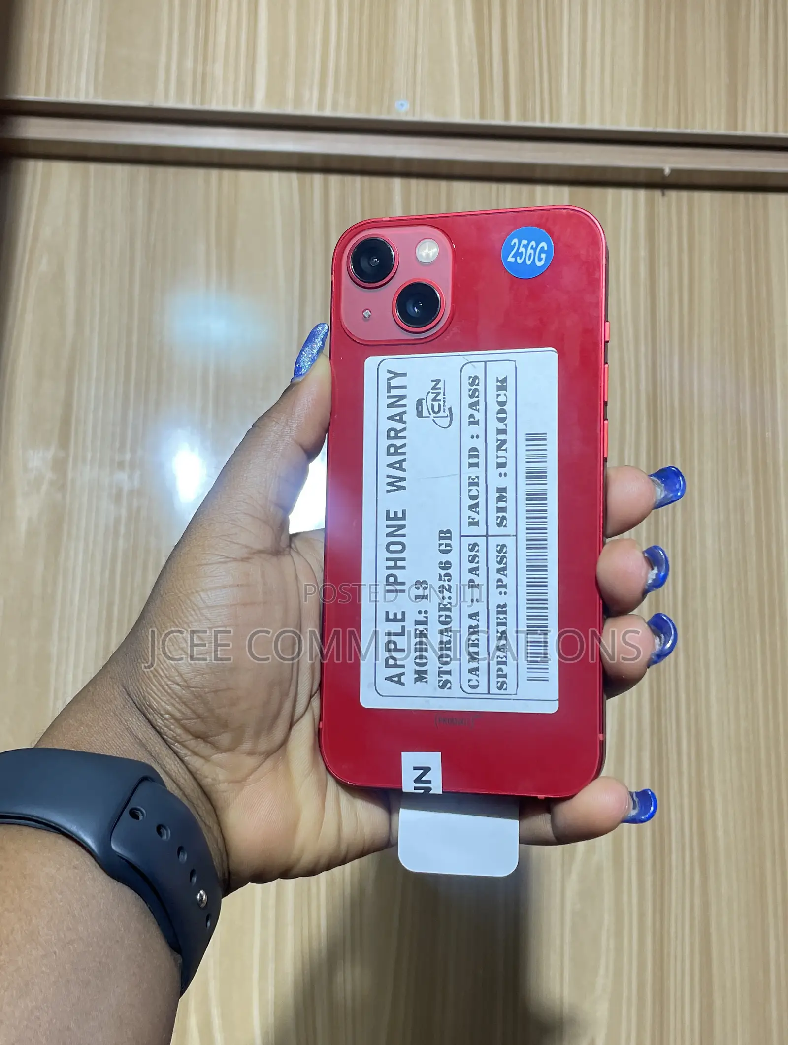 Apple iPhone 13 128 GB Red