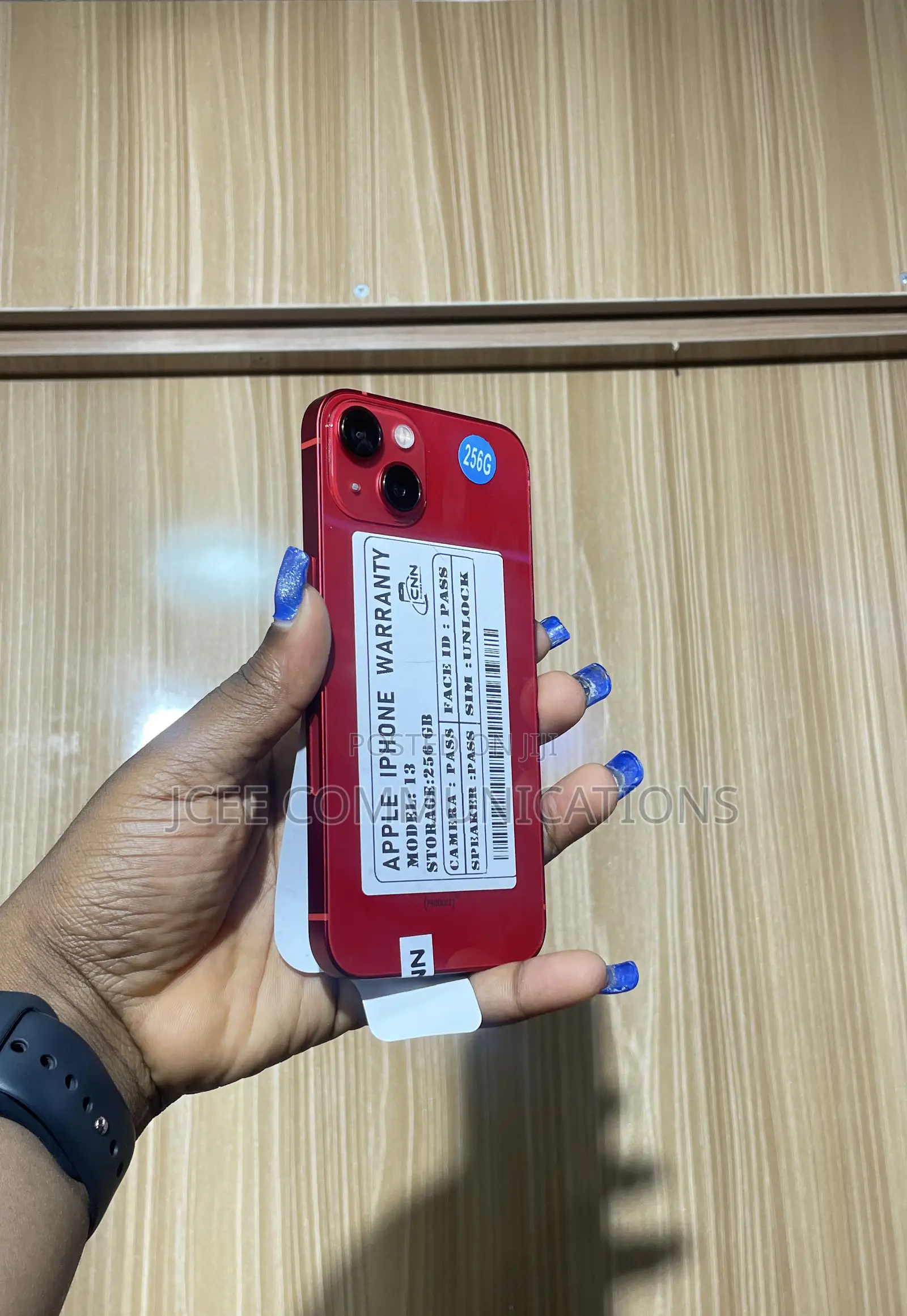 Apple iPhone 13 128 GB Red