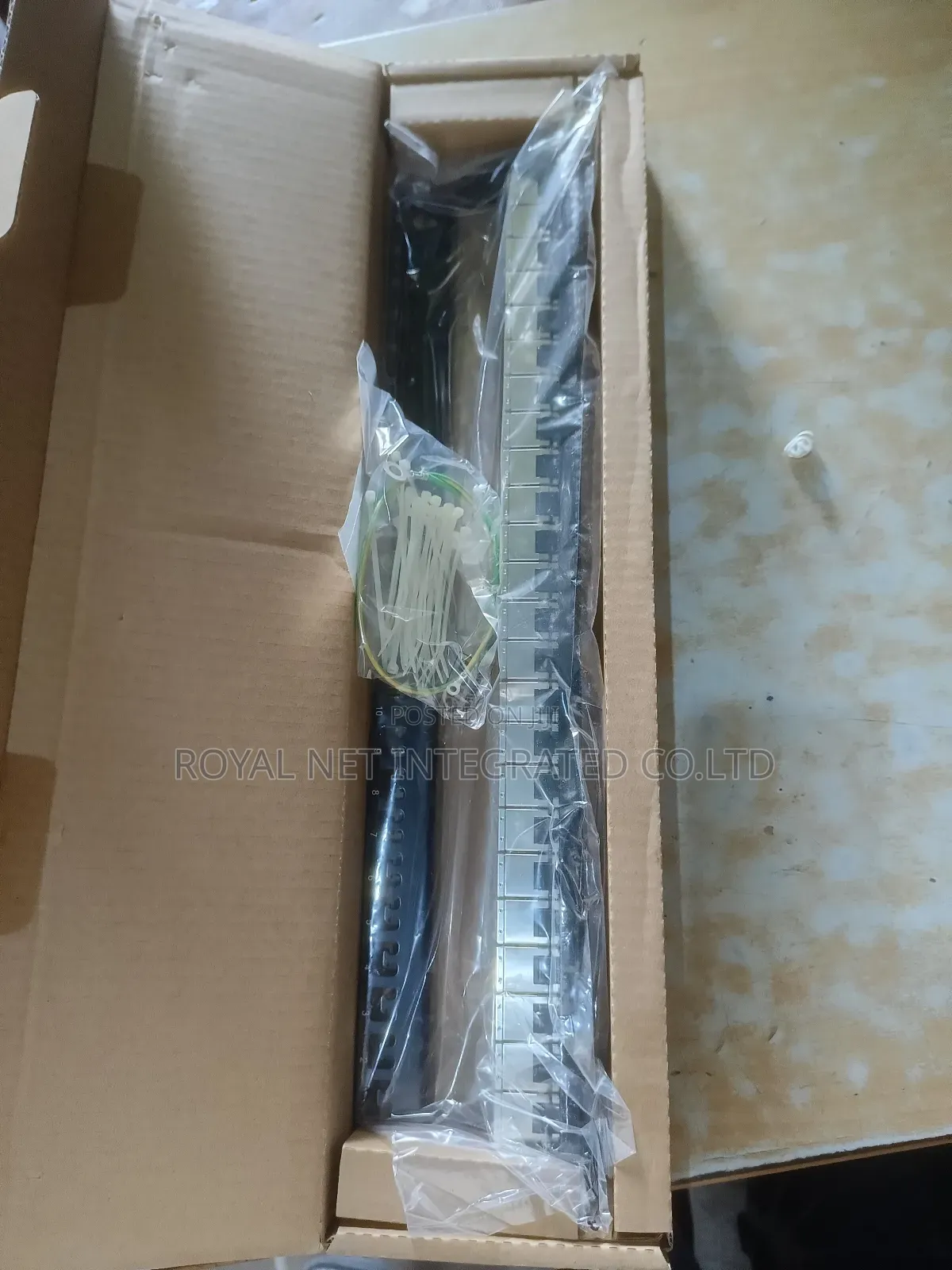Legrand 24port STP Patch Panel