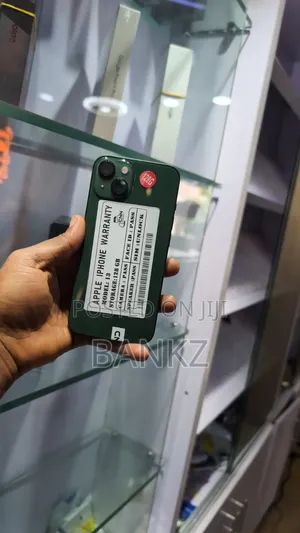 Apple iPhone 13 128 GB Green