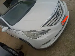 Hyundai Sonata 2012 White