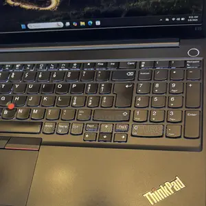 Laptop Lenovo ThinkPad E15 16GB AMD Ryzen 7 SSD 256GB