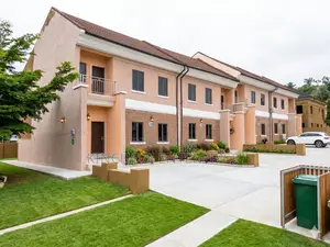 3bdrm Duplex in Rockvale Manors, Zone B for rent