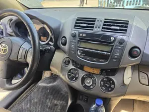 Toyota RAV4 2.5 Limited 2010 Blue
