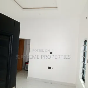 1bdrm Room & Parlour in Ologuneru, Ibadan for rent