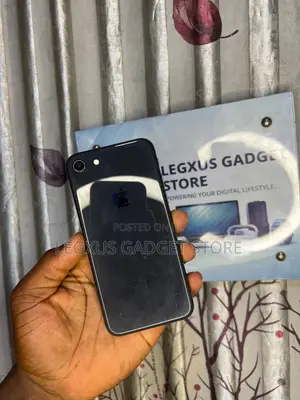 Apple iPhone 8 64 GB Black