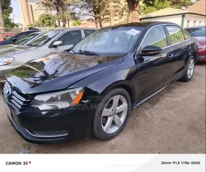Volkswagen Passat 2.5 SE Automatic 2012 Black