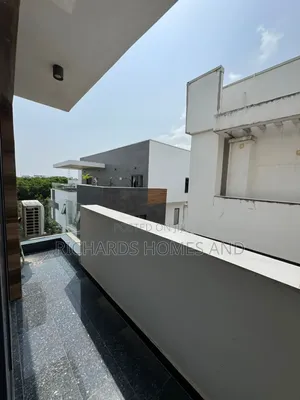 5bdrm Duplex in Banana Island Ikoyi for rent