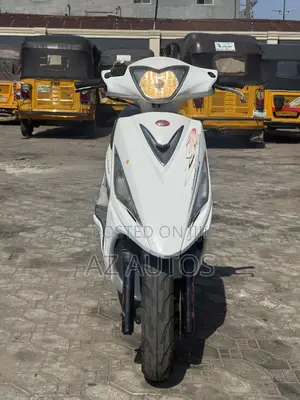 Kymco 2017 White