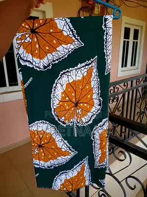 Vintage Crape, Jonkoso and Plain Thick Material