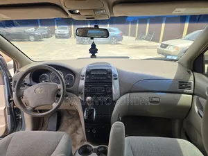 Toyota Sienna CE AWD 2006 Blue