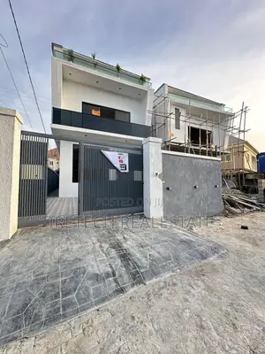 4bdrm Duplex in Ajah Yakoyo, Olokonla for sale