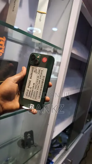 Apple iPhone 13 128 GB Green