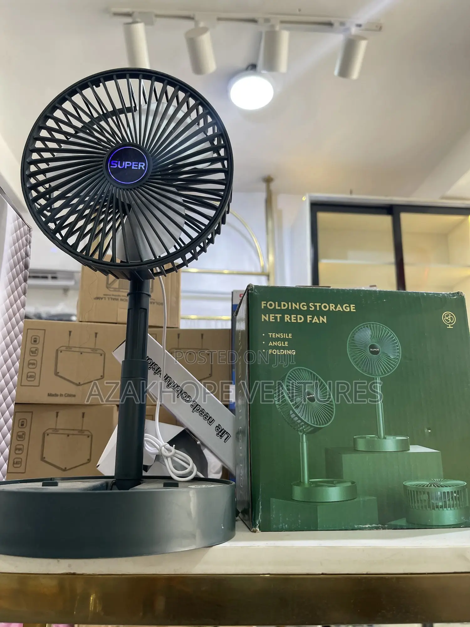 Foldable and Telescopic Table Fan