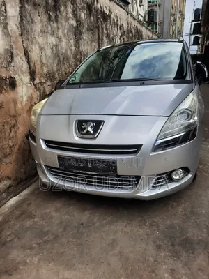 Peugeot 5008 1.6 THP MT Active 2009 Silver