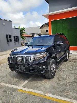 Toyota Land Cruiser Prado 2014 Black