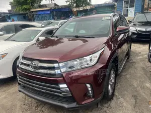 Toyota Highlander XLE 4dr SUV AWD (3.5L 6cyl 6A) 2015 Burgundy