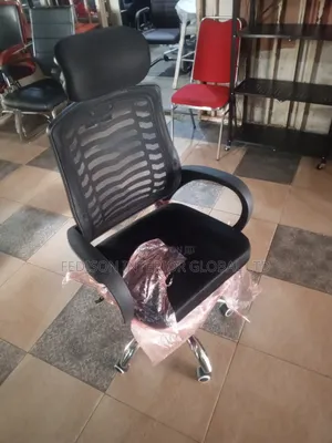 Secretary Chair/ Swirvel Chair