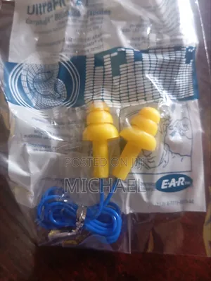 3m Ultra Fit Earplugs