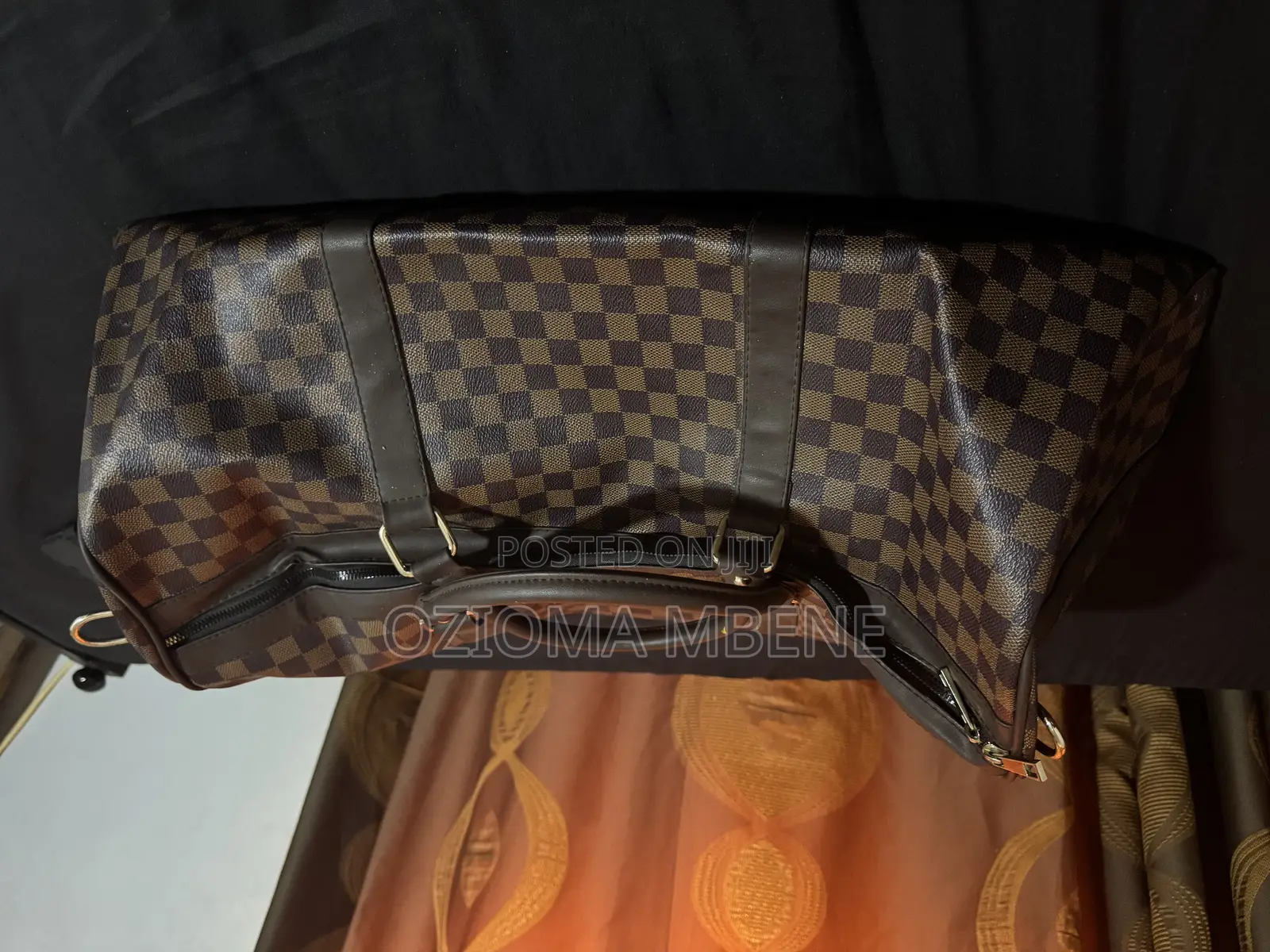 Hand Bag / Carry On