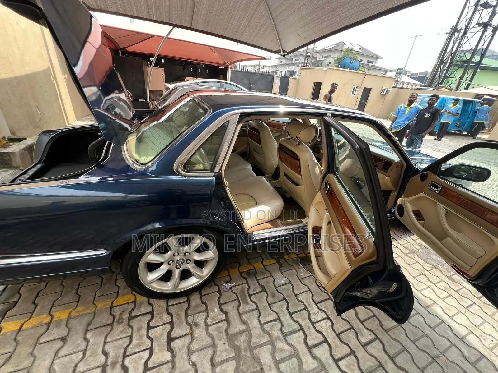Jaguar XJ 1996 Blue
