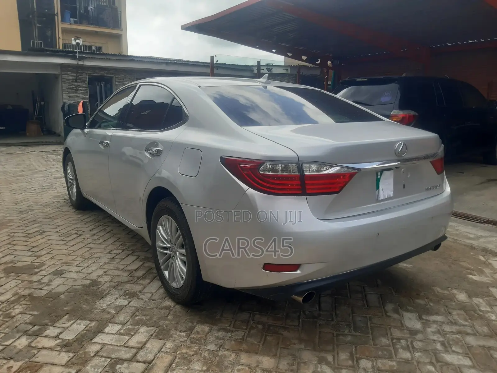 Lexus ES 2013 Silver