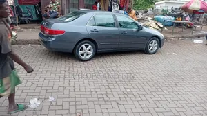 Honda Accord 2006 Gray
