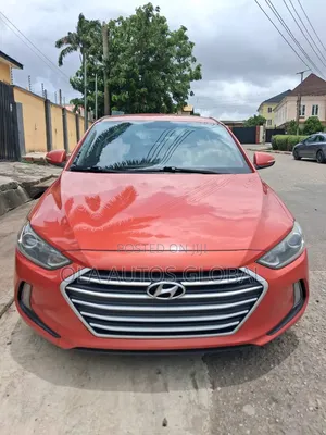 Hyundai Elantra 2011 Red