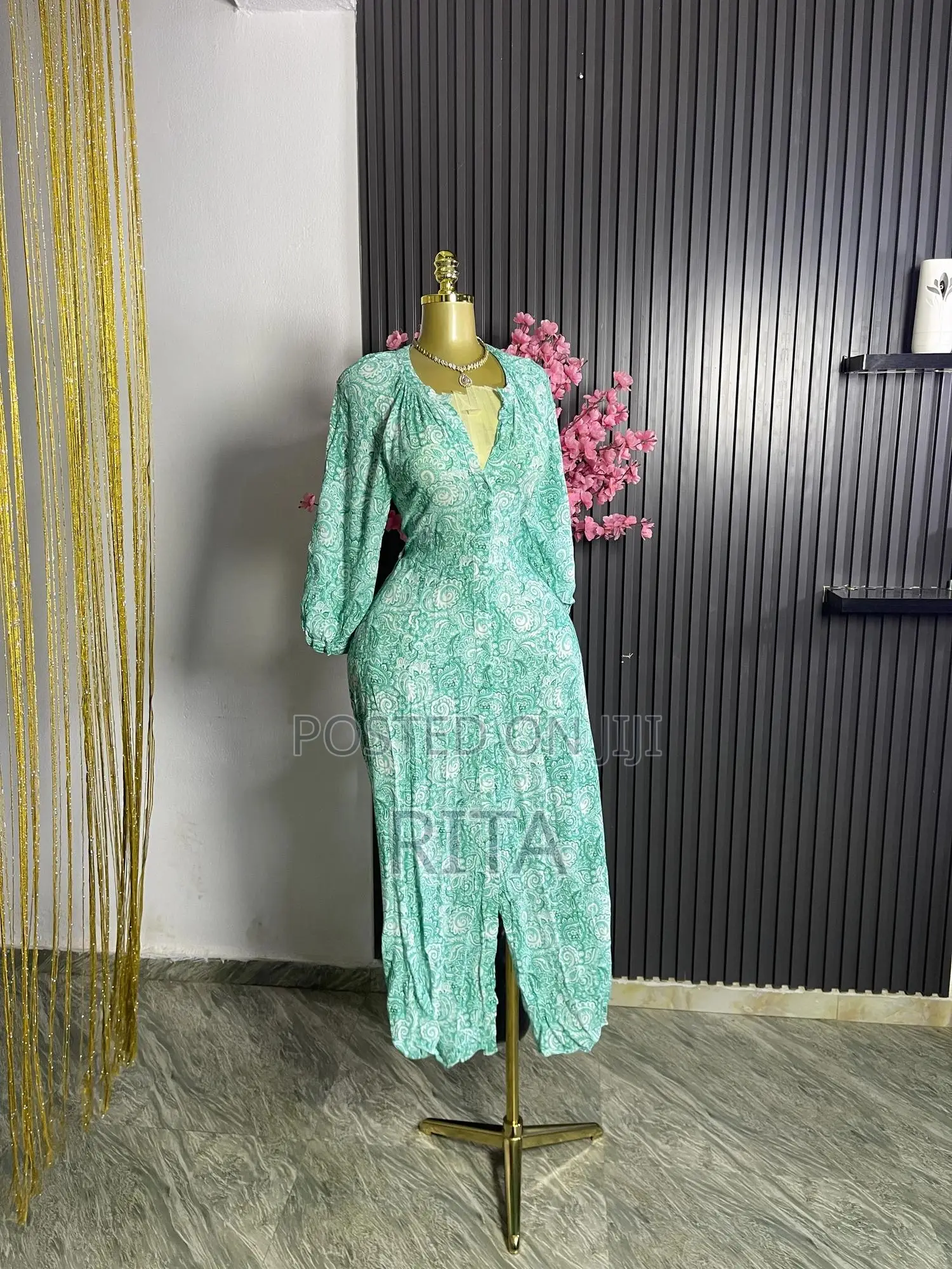 Rdluxe Thrift Shop