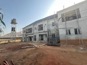 10bdrm Block of Flats in Mosris Intergrated, Mpape for sale